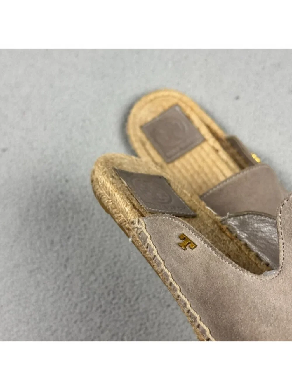 Tory Burch Suede Espadrille Mules Womens Size 8.5 M Taupe Slides Flat Slipper